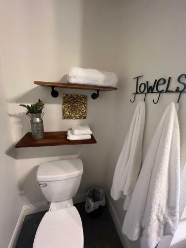 Apartamento Getaway Oasis W/huge Deck + Pool/spa - Lake Conroe