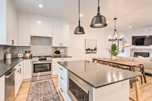 Modern-chic Provo Townhome 1 Mi To Byu Campus