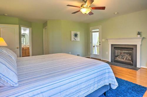 Pet-friendly Retreat Near Lake Anna With Decks!