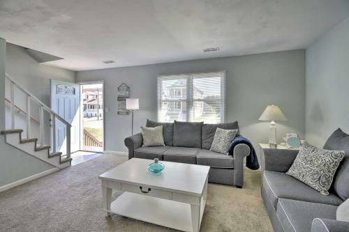 Apartamento Sunny Norfolk Duplex - Walk To Lake And Beach!