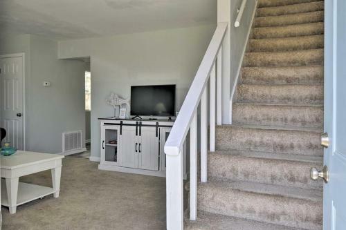 Apartamento Sunny Norfolk Duplex - Walk To Lake And Beach!