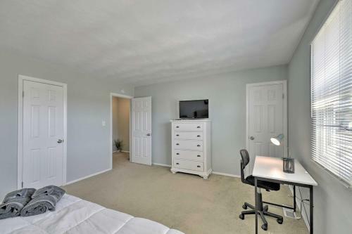 Apartamento Sunny Norfolk Duplex - Walk To Lake And Beach!