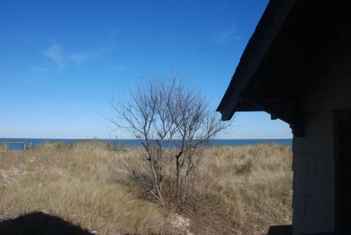 Apartamento Rustic Rooftop Delight - Bay Front Apts