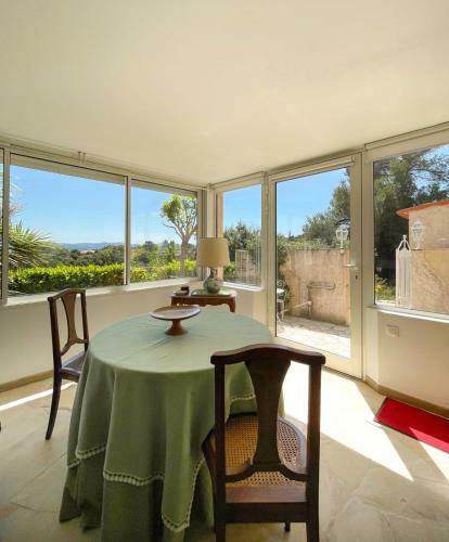 2 Room Apartment With Terrace - Montauroux