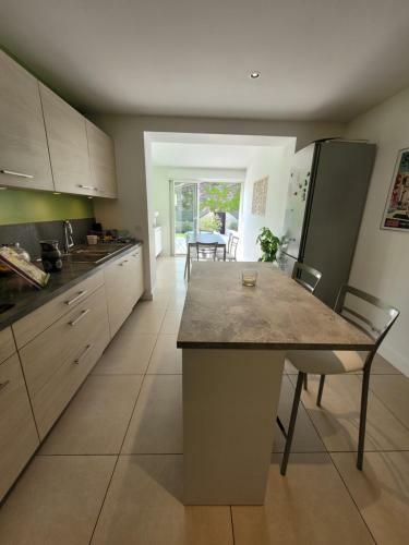 Villa Le Sud En Famille Yourhosthelper