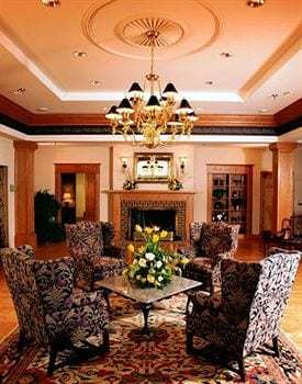 Hotel Williamsburg Plantation Resort