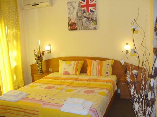 Sunny Paradise Hotel