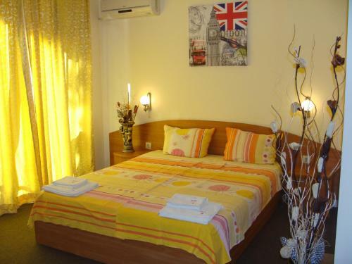 Sunny Paradise Hotel