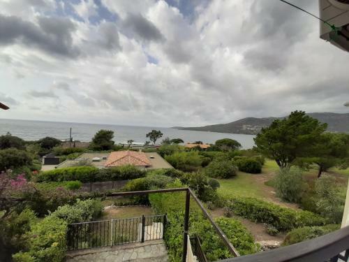 Villa Mitoyenne, 100m Des Plages