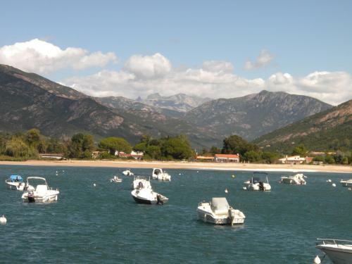 Villa Mitoyenne, 100m Des Plages