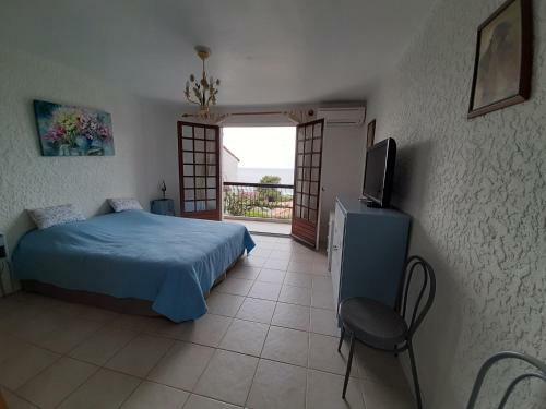 Villa Mitoyenne, 100m Des Plages