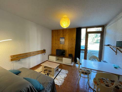 Apartamento Studio Les �terlous
