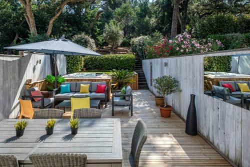 Villa In Quiet Are And Walking Distance