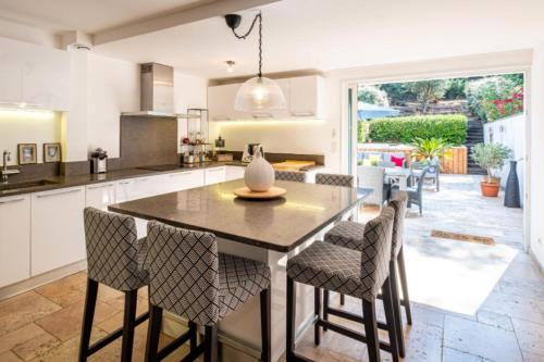 Villa In Quiet Are And Walking Distance