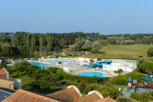 Les Roseaux - Piscine Chauffee