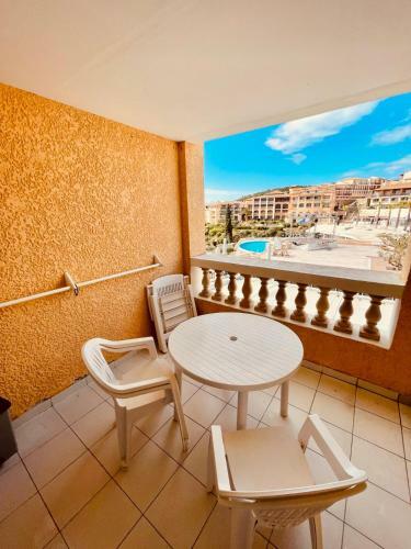 Apartamento Cap Esterel Studio Cabine Vue Piscine Et Mer R�f C2 308