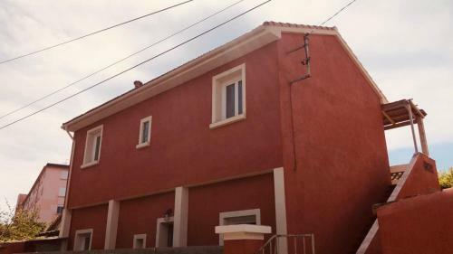 Maison St Rapha�l - Proche De La Mer