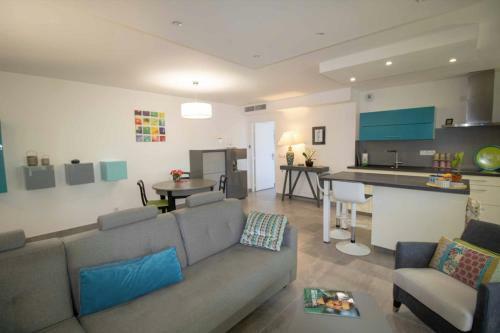 Apartamento Beautiful 78m With 2 Balconies In Saint-rapha�l