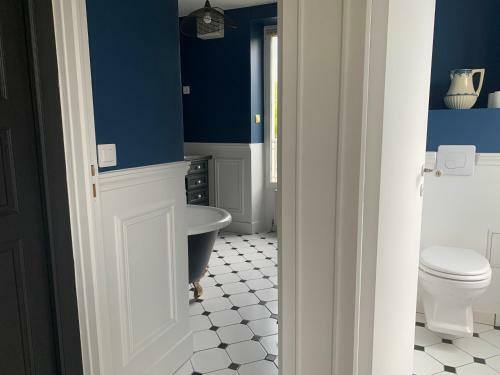 Hostal Le Prieur� De Saint Thibault