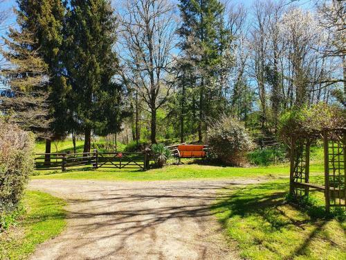 Moulin Du Pommier Glamping & Camping