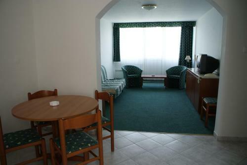 Riviera Park Hotel