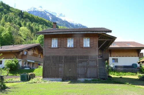 Lake Lodge Hostel