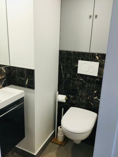 Apartamento ''zarago 3'' T3 Design En Duplex � 2 Pas Du Centre Ville