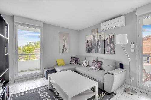 Apartamento Sublime 64m With 2 Balconies For 6 In Toulouse