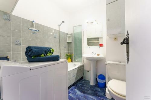 Apartamento Le David : *jolie T2* Terrasse, Parking Et Piscine.