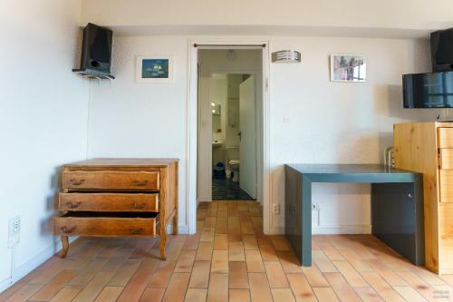 Apartamento Le David : *jolie T2* Terrasse, Parking Et Piscine.