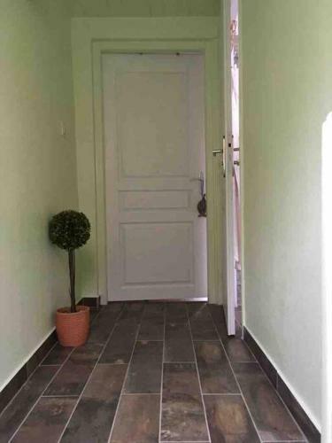 Agr�able Petite Maison Situ�e Au Bord Du Doubs