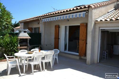 Vias-plage - Charmante Villa � 600m De La Plage