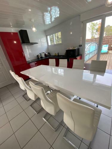 Villa Des 4 Saisons Piscine Chauff�e
