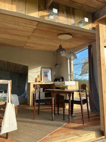 Les Cabanes De Julie