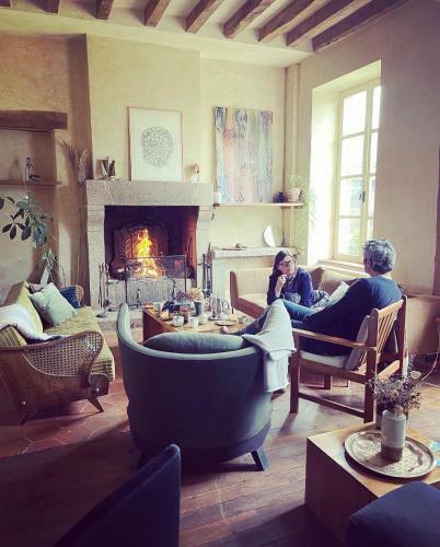 Hostal Maison D'h�tes La Doucelle