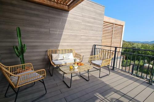 Apartamento Luxurious Duplex With Pool- Garden- Balcony