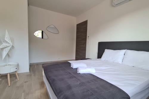 Apartamento Luxurious Duplex With Pool- Garden- Balcony