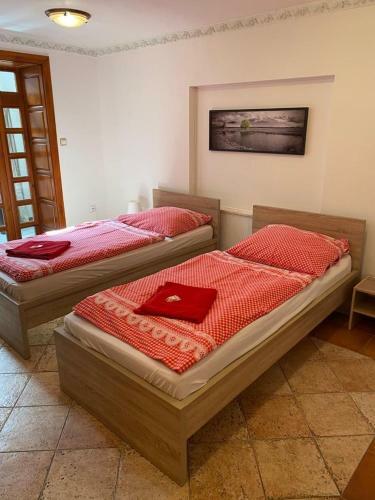 Hostal Penzion Pod Lesem