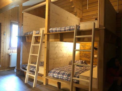 Freeride Hostel & Bar Lounge