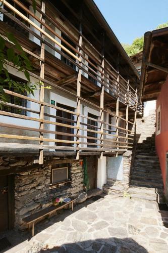 Hostal Rustici Della Verzasca Ferien Wohnungen