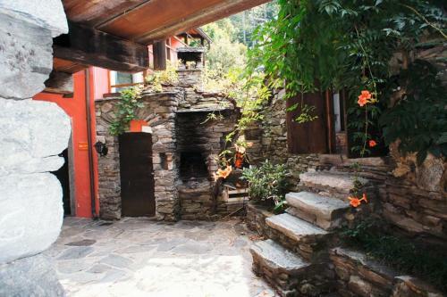 Hostal Rustici Della Verzasca Ferien Wohnungen