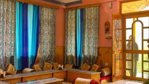 Hotel Jogini Cottage Manali