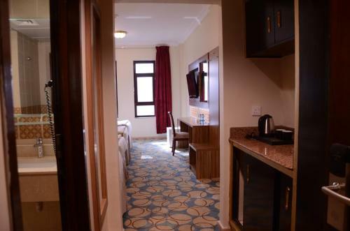 ???? ????? ??????? Artal International Hotel