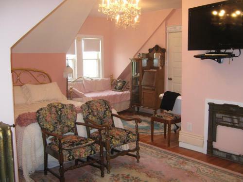 Wakamow Heights Bed And Breakfast