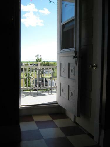 Wakamow Heights Bed And Breakfast