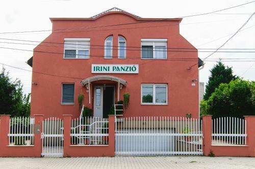 Hostal Irini Panzi�