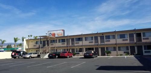 Astro Motel