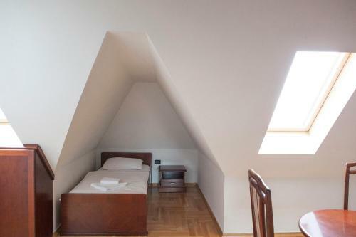 Bed & Breakfast Villa Mali Raj