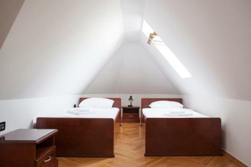 Bed & Breakfast Villa Mali Raj