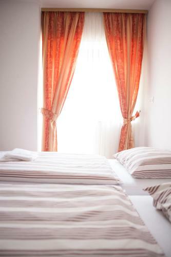 Bed & Breakfast Villa Mali Raj